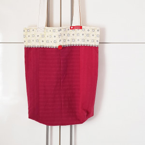rote Stofftasche, Tragetasche