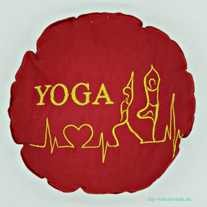 Yogakissen bestickt mit Yoga