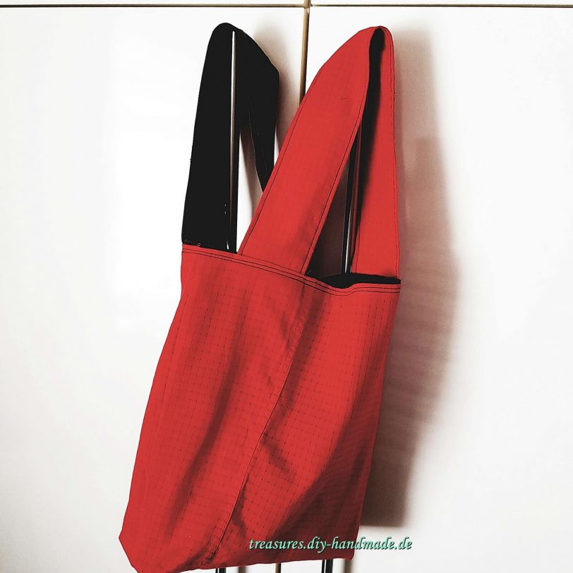 dekorative Stofftasche rot mit anthrazit