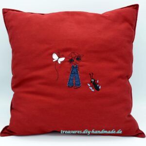 rotes Kuschelkissen Schmusekissen