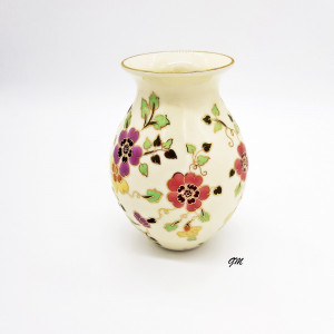 Vase ZSOLNAY 26handgemalt, signiert