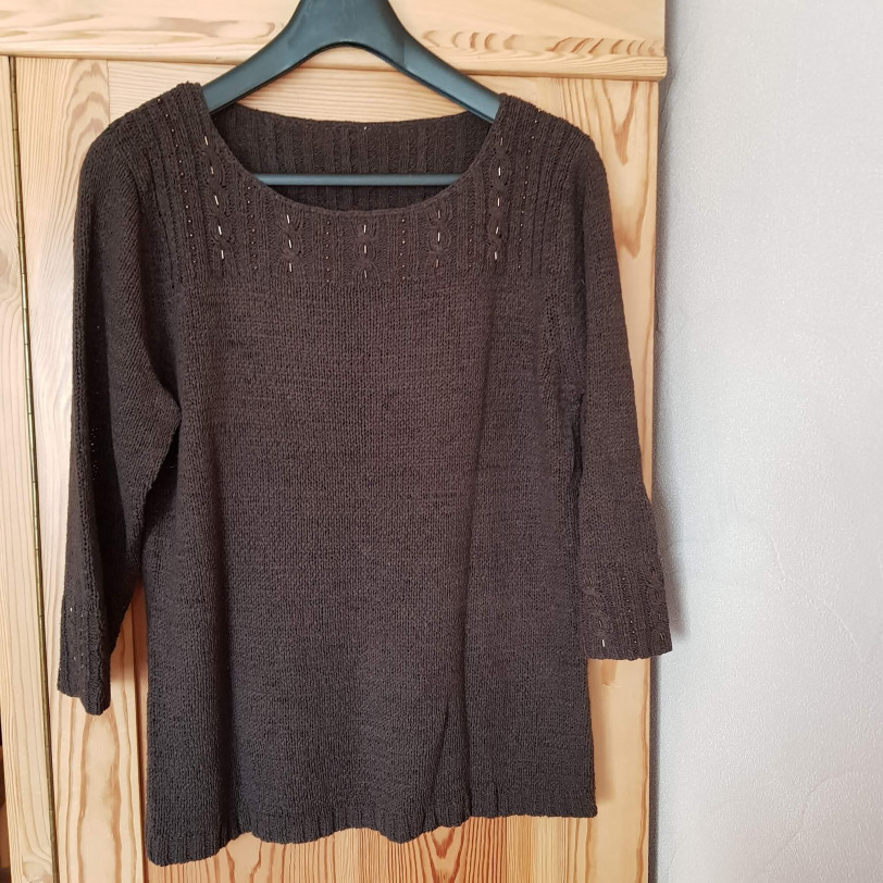 Damen Strickpulli braun mit Pailletten