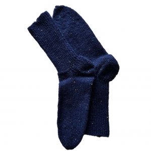 dunkelblaue-wollsocken