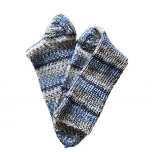 handgestrickte-wollsocken-38-39