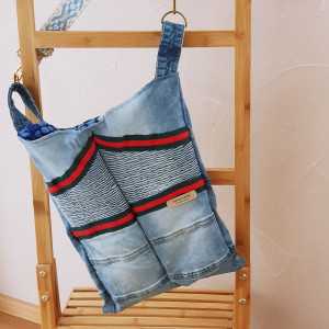 Jeanstasche upcycling langer Tragegriff