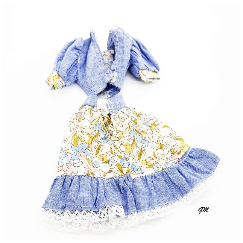 Vintage Barbie Set: Rock und Oberteil in Blau – 80er Jahre – Bild 2