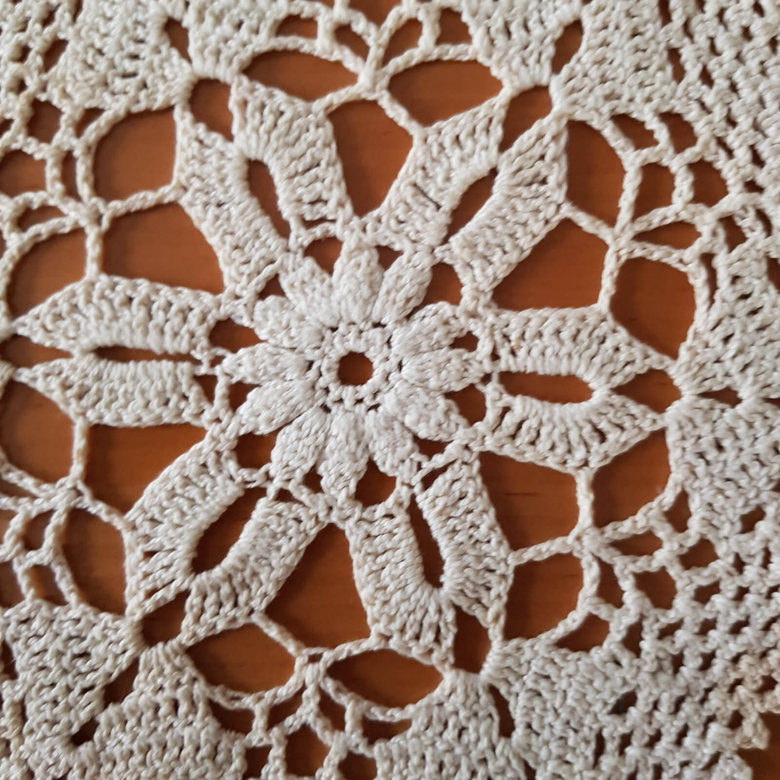 gehäkeltes Deckchen handmade vintage – Bild 2