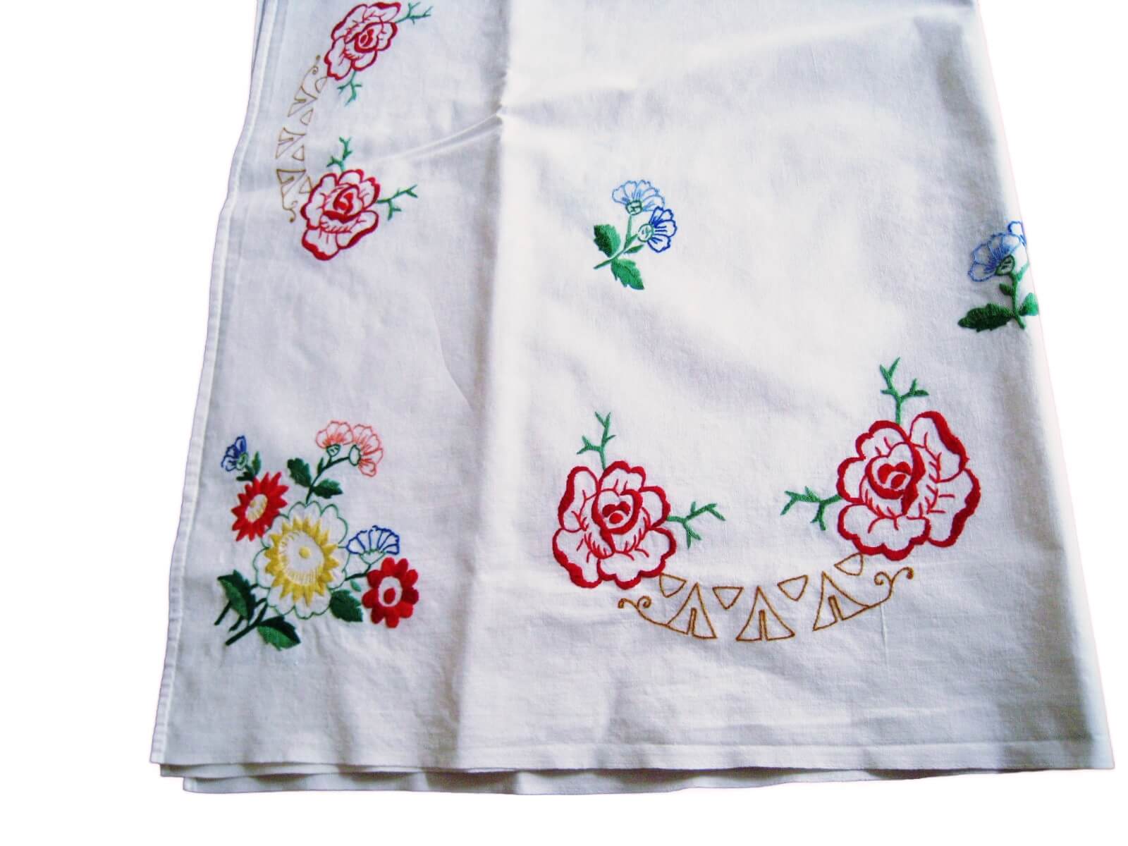 handgestickte Tischdecke